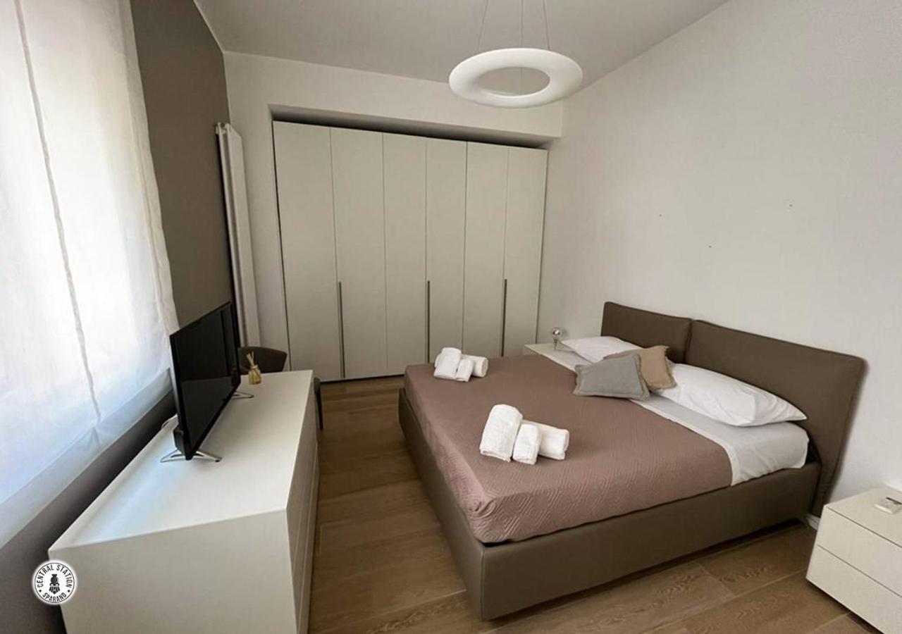 Apartmán Central Station Sparano Bari Exteriér fotografie
